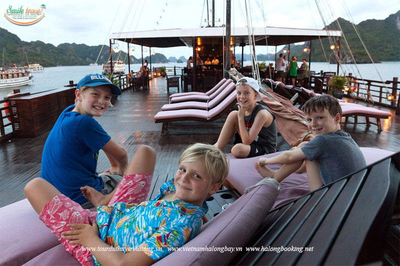 Tour 3D/2N Pelican Classic Cruise Halong Bay 4*