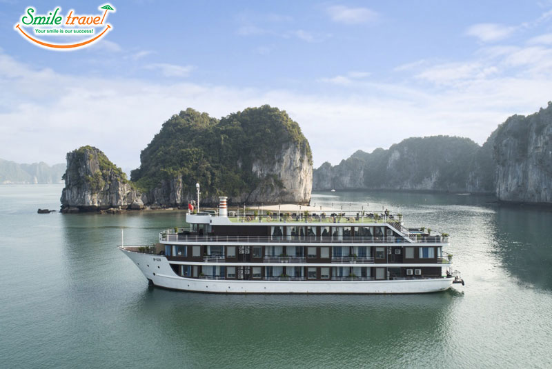 Tour La Casta Regal Cruise 2 Days 1 Night